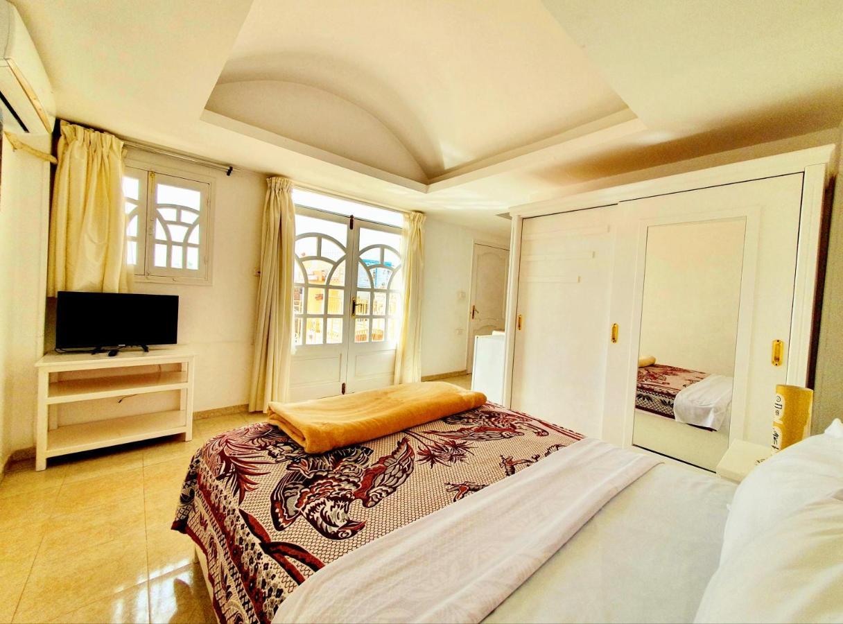 Spring Hotel Louxor Extérieur photo