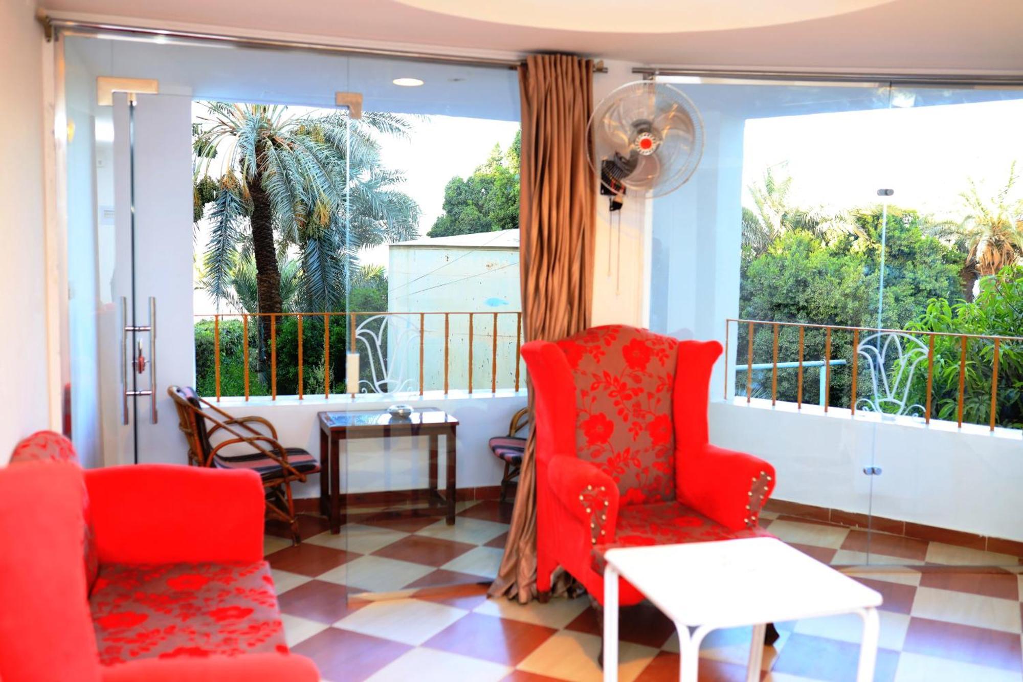Spring Hotel Louxor Extérieur photo